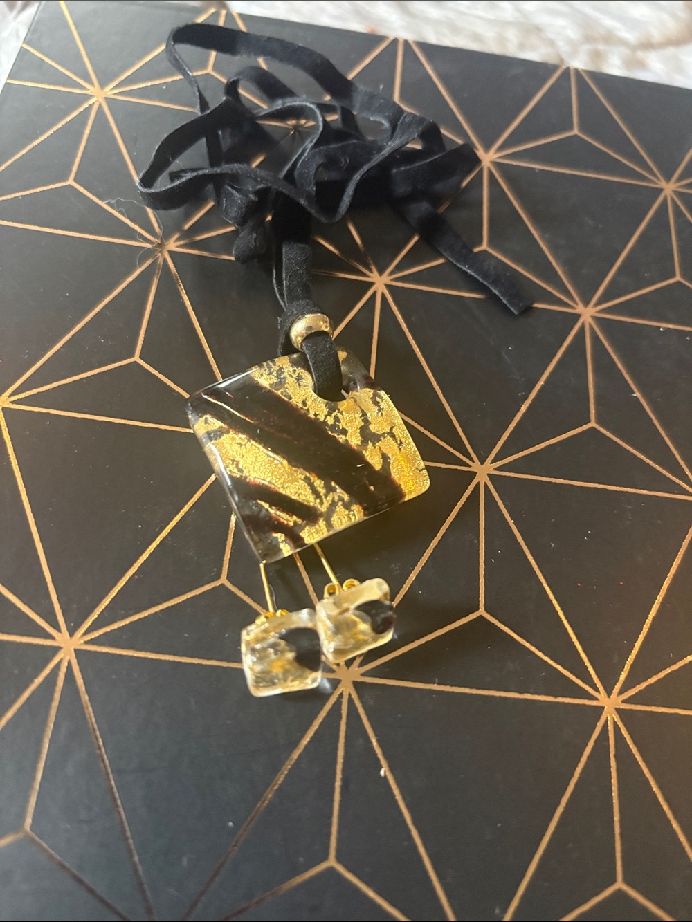Black and Gold Glass Pendant Necklace with Matching Stud Earrings